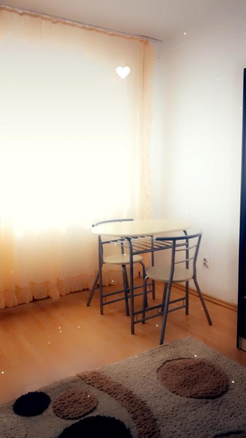 Studio In Regim Hotelier Alba Iulia Extérieur photo
