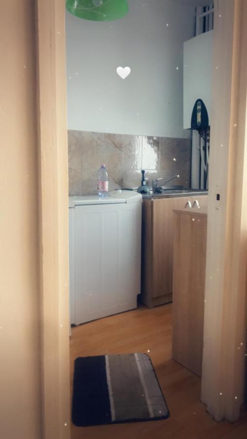 Studio In Regim Hotelier Alba Iulia Extérieur photo